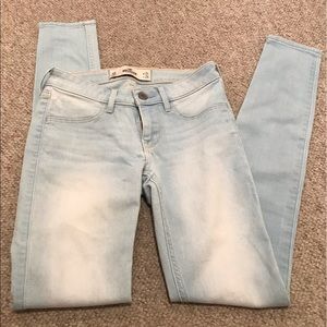 Hollister skinny jeans